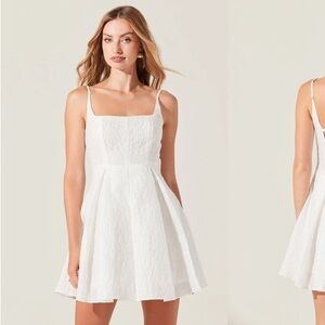 ASTR the Label Jacquard pleated mini dress-NWT Sz small